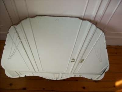 VINTAGE WALL MIRROR