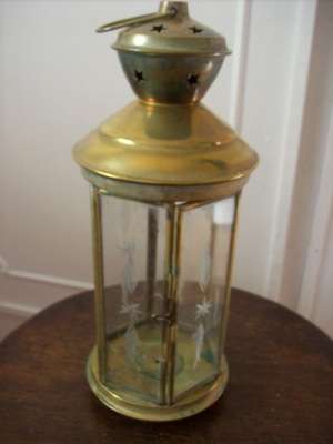 BRASS CANDLE LANTERN