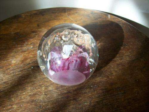 PAPERWEIGHT/DUMP.  VERY PRETTY.