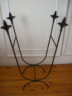 WROUGHT IRON WOOD HOLDER
