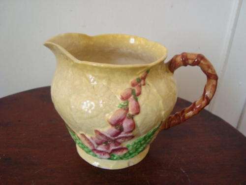 CARLTONWARE JUG.   Please read write up.................