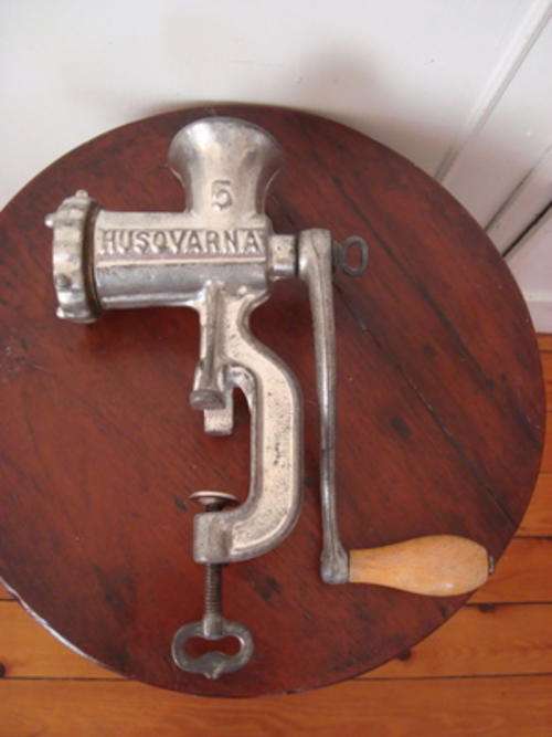 MINCER  HUSQVANNA