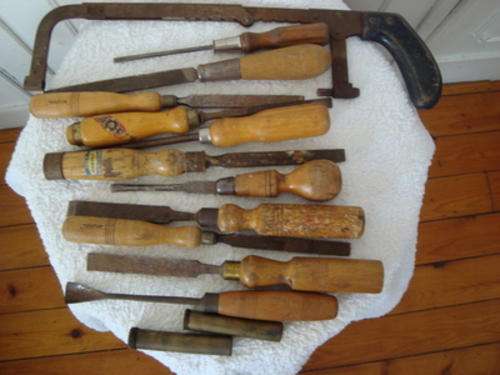 ASSORTMENT OF TOOLS