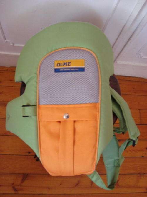 BABY CARRYING HARNESS