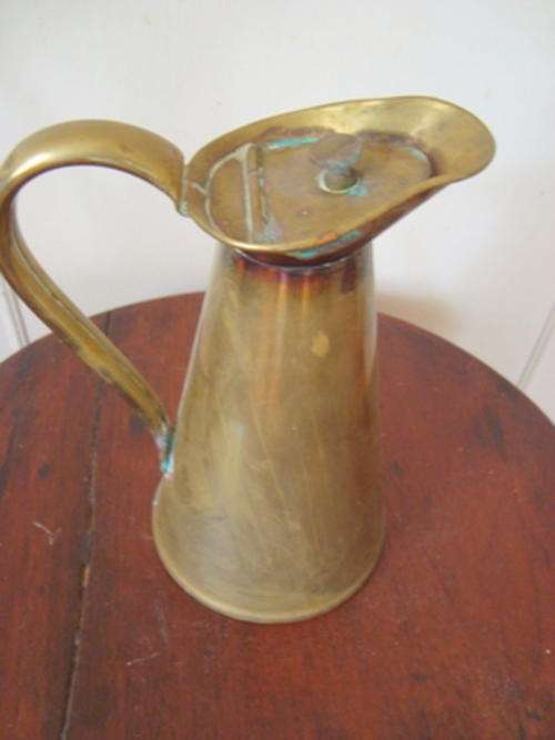 VINTAGE BRASS JUG. MADE IN ENGLAND.