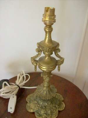 BRASS TABLE LAMP