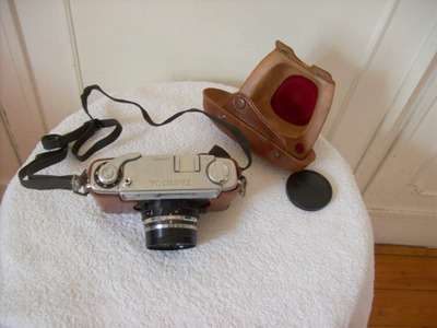YASHICA CAMERA J