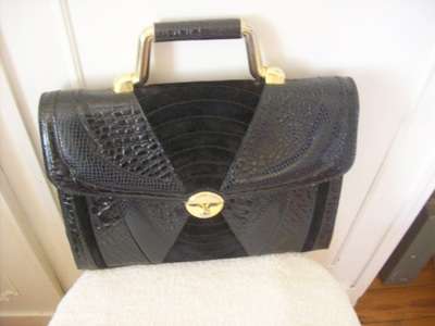 BLACK BAG LEATHER  BEAUTIFUL.