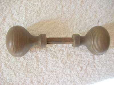 BRASS DOOR HANDLES.