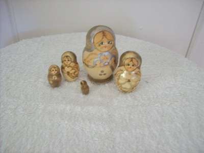 RUSSIAN DOLLS x 5.