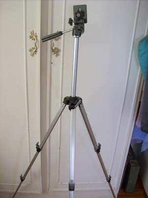 TRIPOD