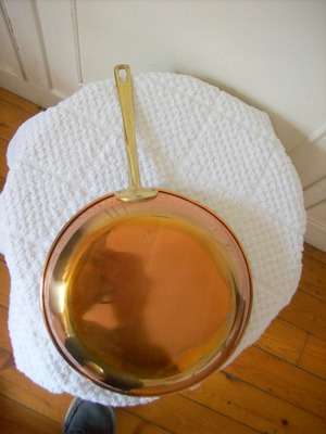 COPPER FRYING PAN.