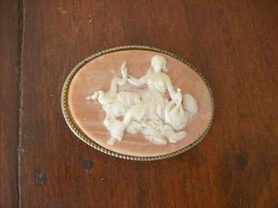 BELT BUCKLE.  VINTAGE.