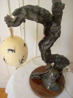 ELECTRIC LAMP OSTRICH EGG SHADE