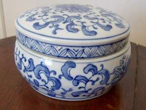 GENUINNE MING BLUE PORCELAIN BOWL.