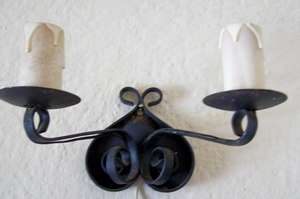 METAL TWIN ARM WALL LAMP.