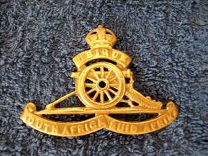 VINTAGE BRASS MILITARY BADGE.  SOUTH AFRICA.
