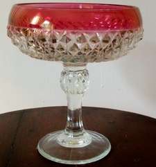 GLASS VASE