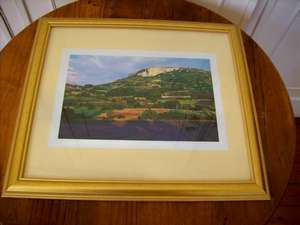A GOLD PICTURE FRAME