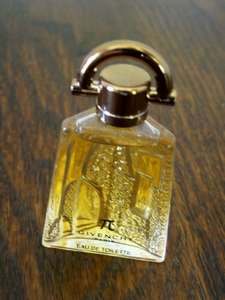 GIVENCHY. EAU DE TOILET.  PARIS.