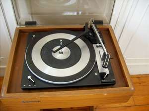BLAUPUNKT RECORD PLAYER ( please read write up)