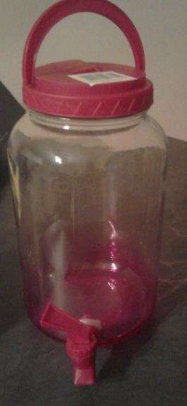 GLASS DRINKS DISPENSER