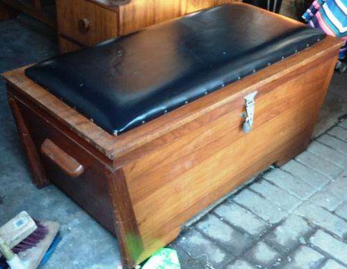 "WHAT A FIND"  Antique Wooden Kist 1200 (L) x 565 (W) x 500mm (H) in exceptional condition