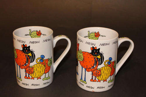 Set of 2 "meow" cat Mugs