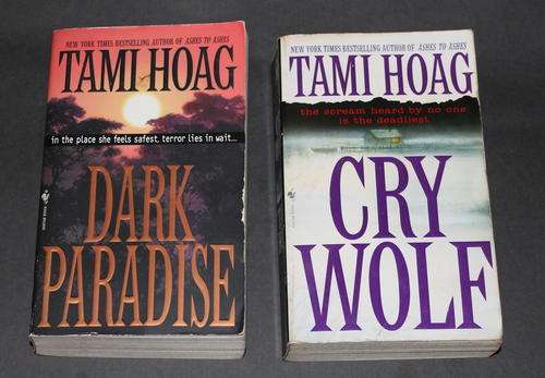 TAMI HOAG - Dark Paradise AND Cry Wolf - 2 books for the price of 1 !!!