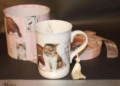 Porcelain Mug in Gift Box by Summer River (Cat theme)