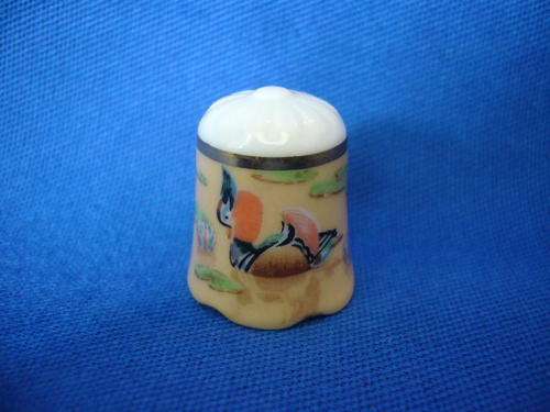 Bone China Collectors Thimble - Mandarin Ducks (Akemi - Japan)