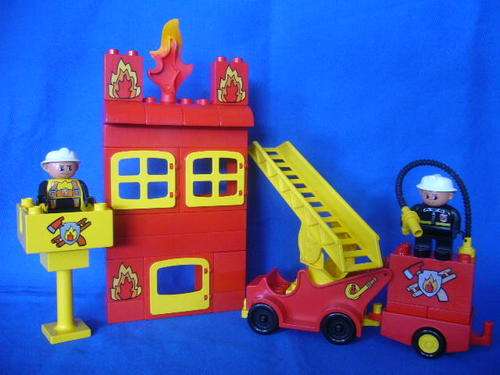Children's Lego / Duplo Firemen & Building Set