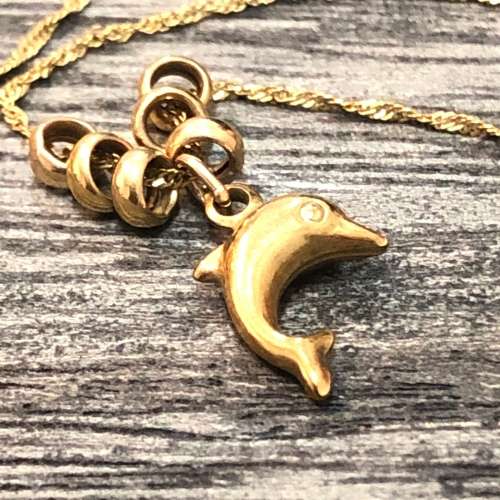 Yellow Gold Dolphin Pendant & Necklace