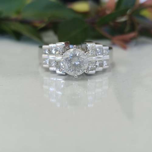 1.232CT Diamonds Ring #1027