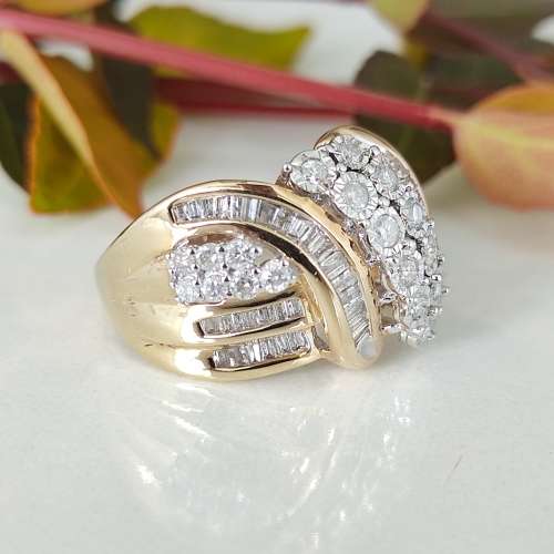 Bargain Diamonds Ring #1072