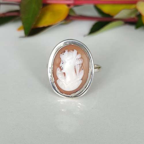 Vintage Silver Cameo Ring #s1003