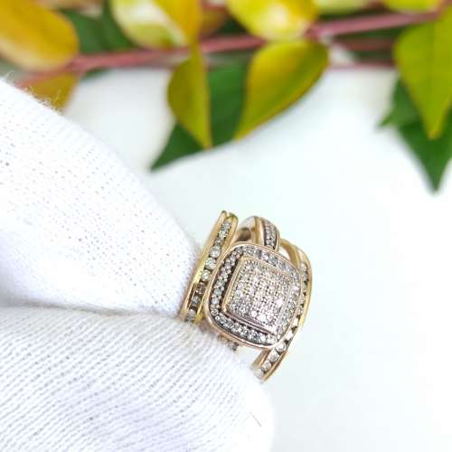 !!! Half Carat Diamonds and Gold Ring