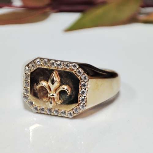14kt Yellow Gold Ladies Ring #1134