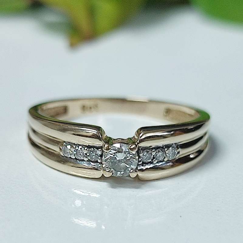 Yellow Gold & Diamonds Ring #1143