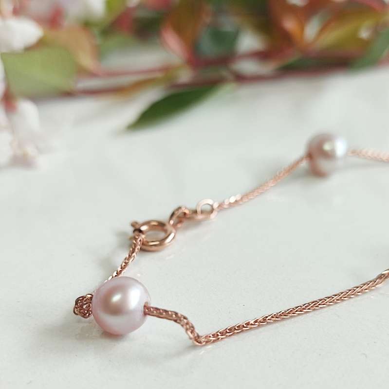 ## Rose Gold & Pearl Necklace #1151