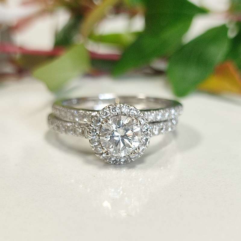 9ct White Gold & 1.147ct Diamond Ring from American Swiss #1164