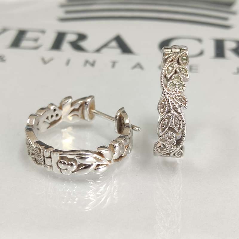 Gorgeous White Gold & Diamond Earrings Set #cc004