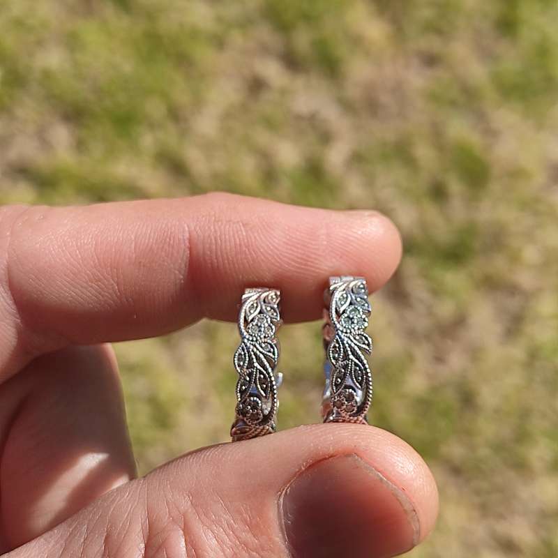 Gorgeous White Gold & Diamond Earrings Set #cc004