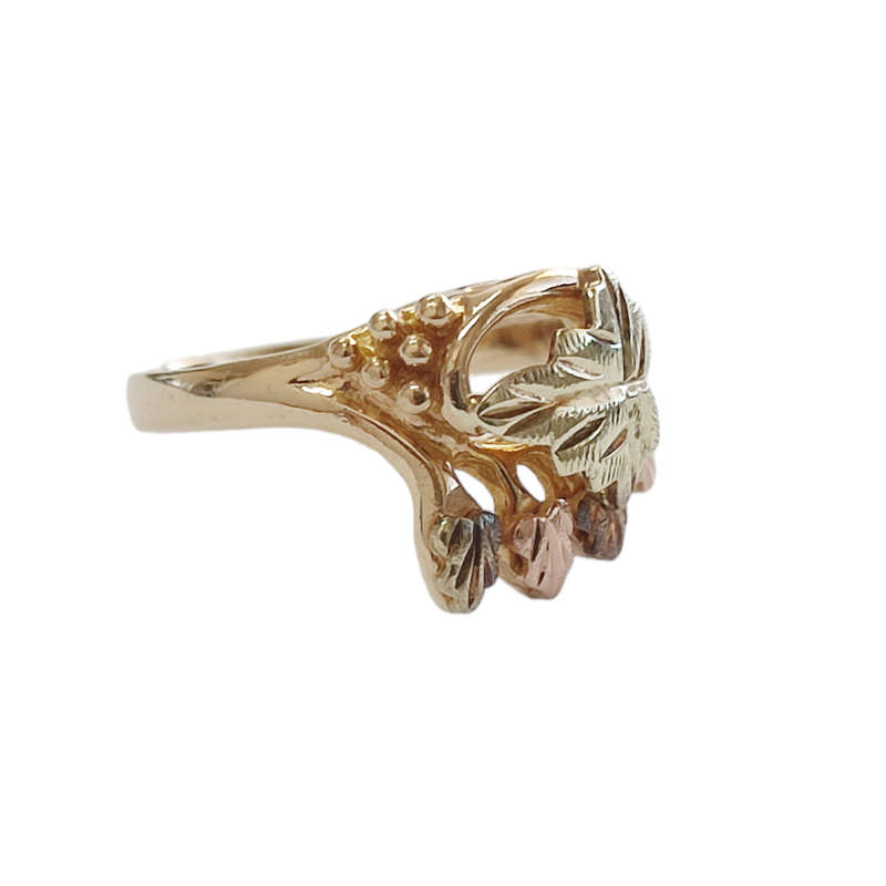 Solid 10kt Gold Floral Ring #cc010