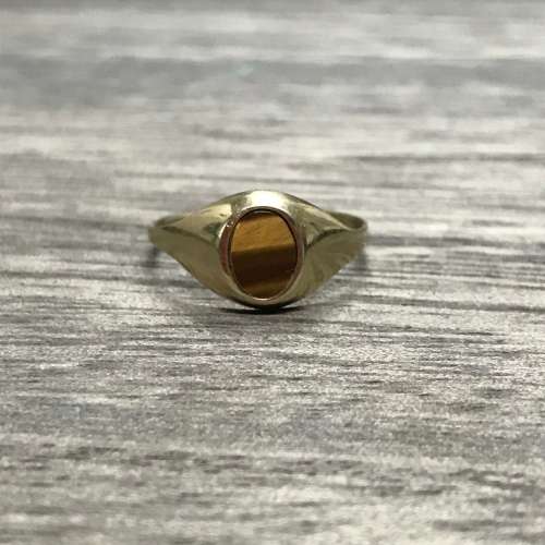 9Kt Yellow Gold + Tigers Eye