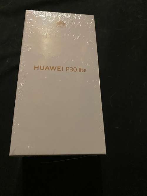 BLACK Hauwei p30 lite *VODACOM 2 YEAR GUARANTEE*
