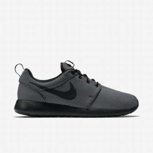 Original Mens Nike Roshe One Premium 525234-005 - UK 11 (SA 11)