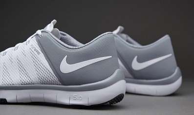 Original Mens Nike Free Trainer 5.0 V6 719922-110 - UK 9 (SA 9)