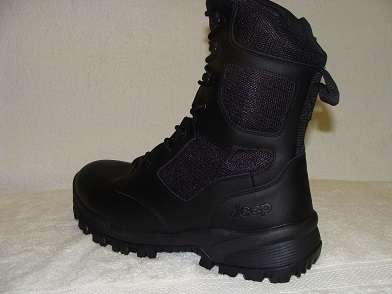 Original Mens Jeep Apache - UK 10 (SA 10) Leather Upper - Mesh Lining
