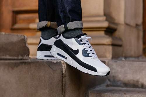 Original Mens Nike Air Max 90 Ultra 2.0 Essential - 875695-100 - UK 9 (SA 9)
